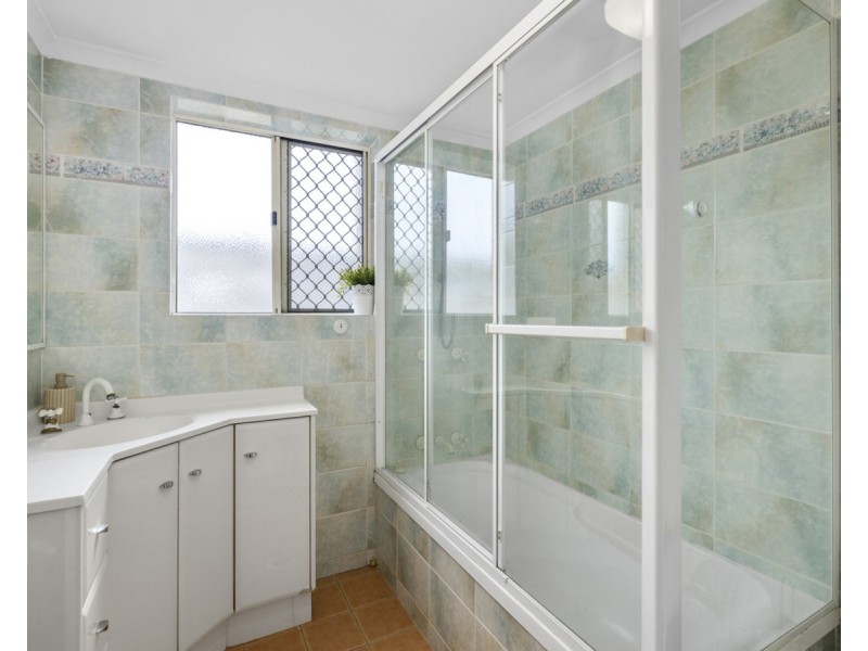 6/15 Cardross Street, Yeerongpilly QLD 4105