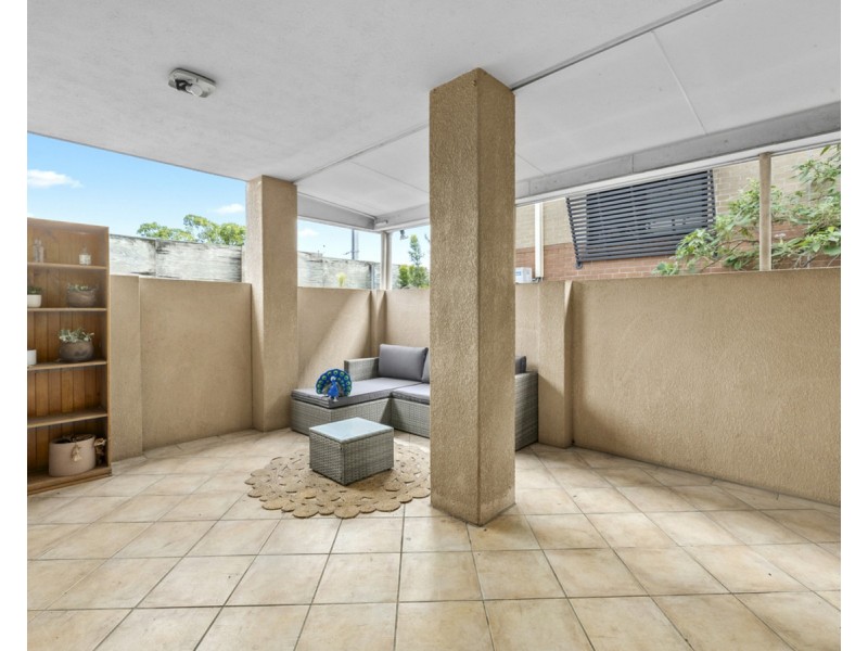 6/15 Cardross Street, Yeerongpilly QLD 4105