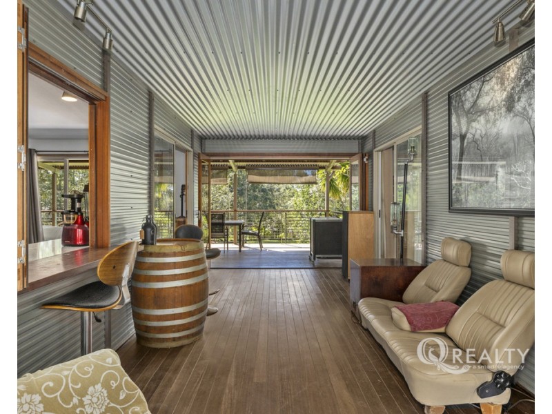 15 Gabbinbar Court, Pine Mountain QLD 4306