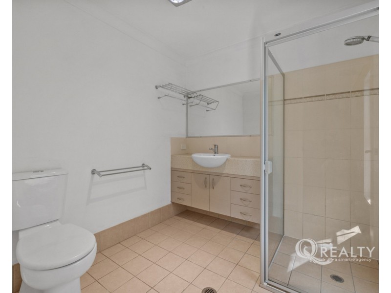 15 Gabbinbar Court, Pine Mountain QLD 4306