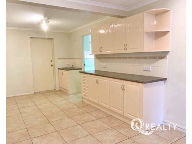 2 Wilga Street, Crestmead QLD 4132