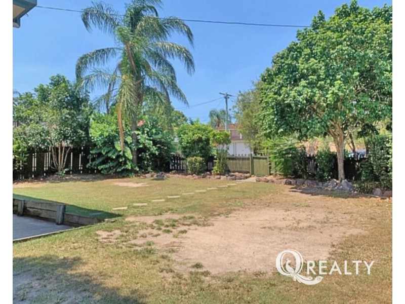 2 Wilga Street, Crestmead QLD 4132