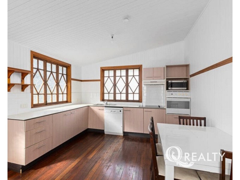 39 Muriel Avenue, Moorooka QLD 4105