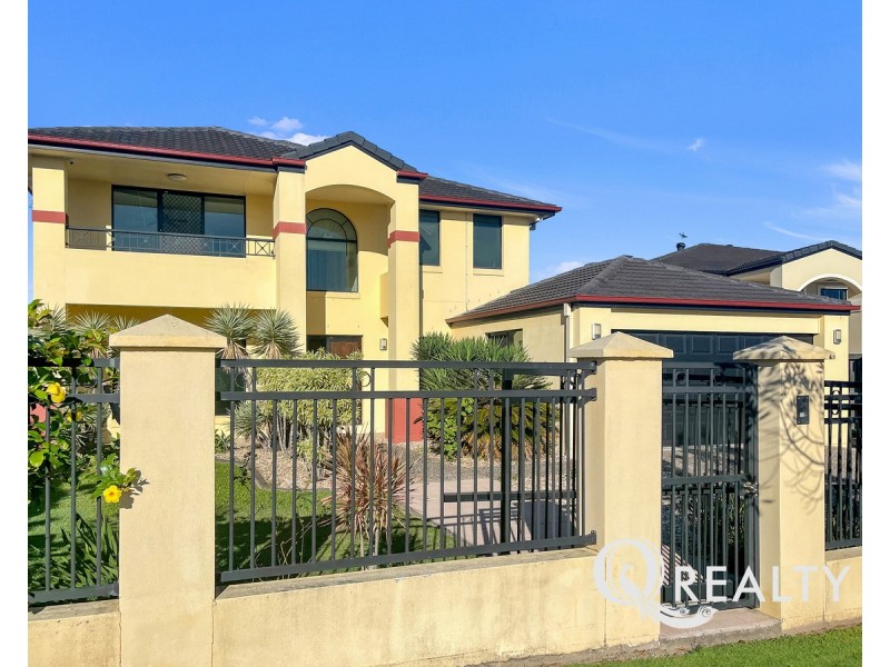 151 The Parkway, Stretton QLD 4116