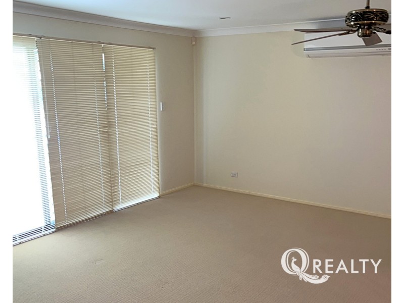 151 The Parkway, Stretton QLD 4116