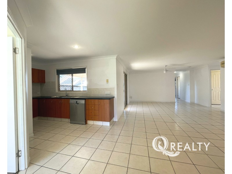 57 Fourth Avenue, Marsden QLD 4132