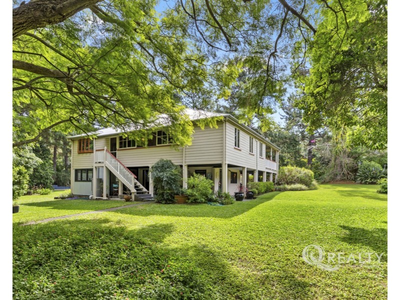 199 – 209 Rosia Road, Park Ridge South QLD 4125