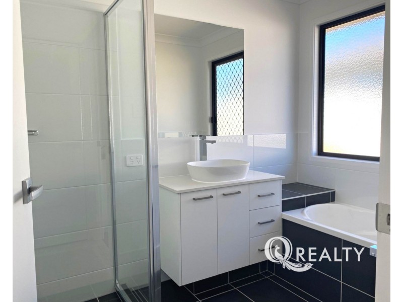 49 Sierra Drive, Spring Mountain QLD 4124