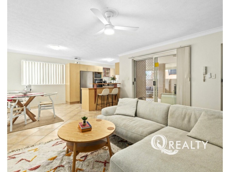 6/15 Cardross Street, Yeerongpilly QLD 4105