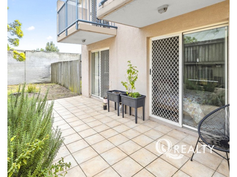 6/15 Cardross Street, Yeerongpilly QLD 4105