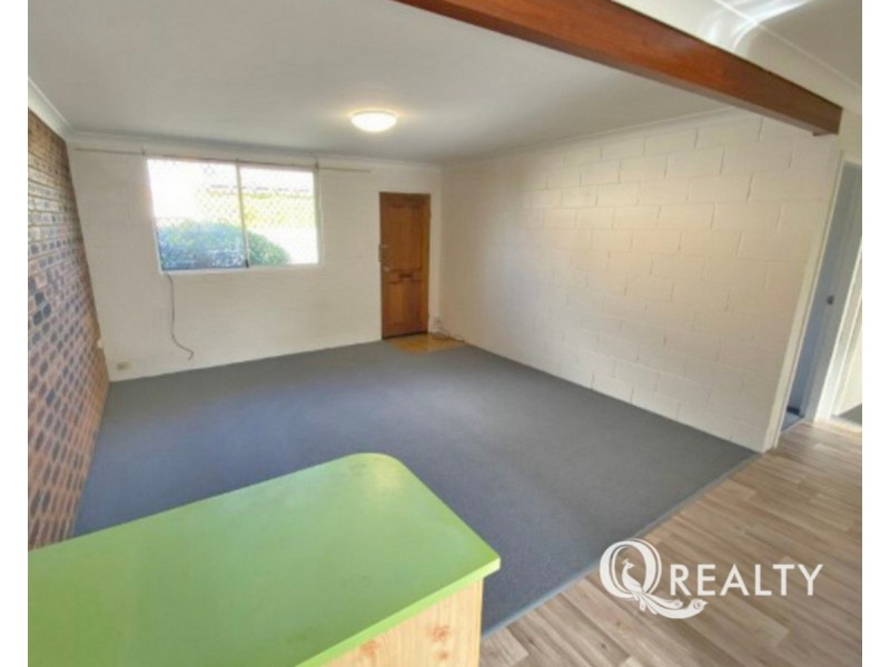 2/42 Defiance Road, Logan Central QLD 4114