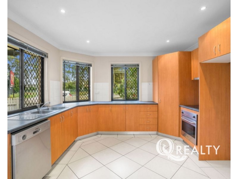 222 Sibley Road, Wynnum West QLD 4178