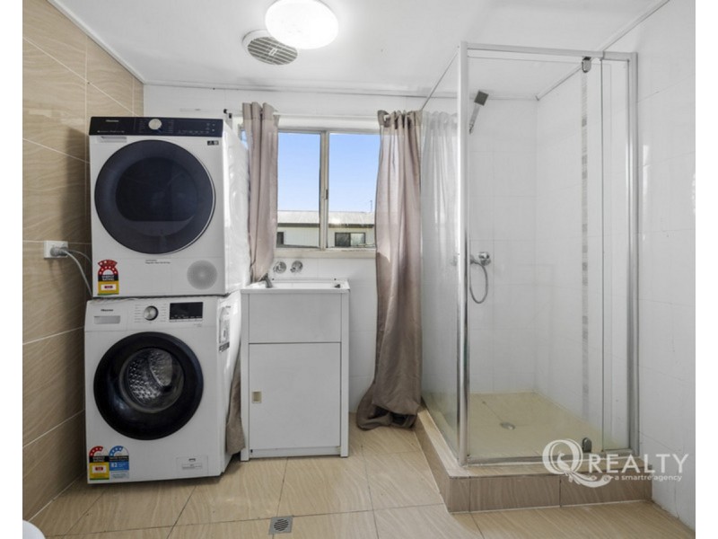 62 Aquarius Drive, Kingston QLD 4114