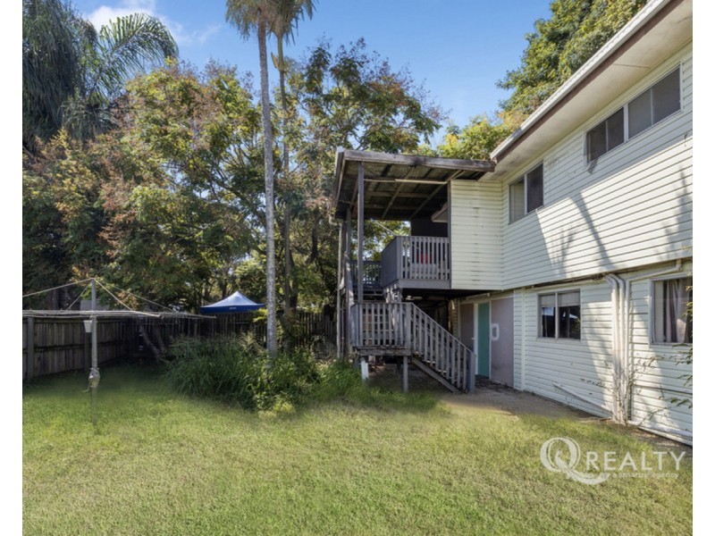 62 Aquarius Drive, Kingston QLD 4114