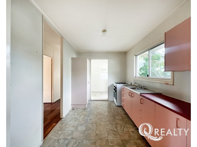 5 Eyre Street, Leichhardt QLD 4305