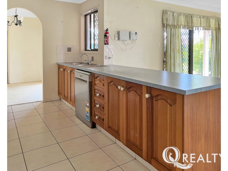 11 Cressida Street, Sunnybank Hills QLD 4109