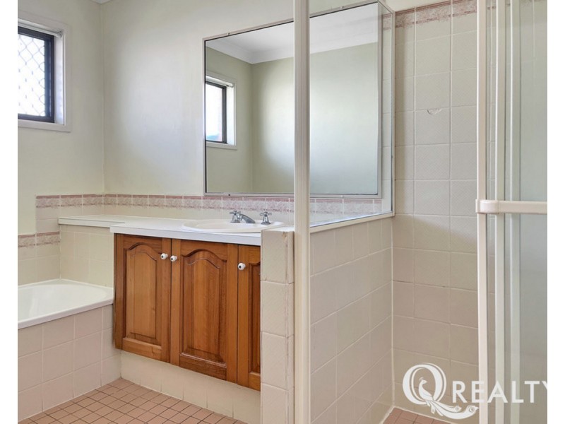 11 Cressida Street, Sunnybank Hills QLD 4109