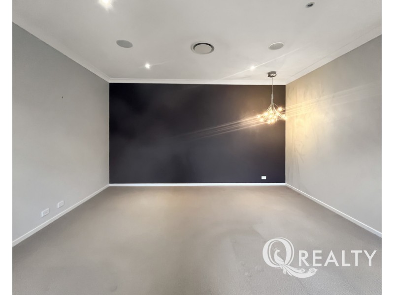 48 Santa Monica Drive, Augustine Heights QLD 4300
