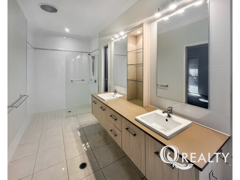48 Santa Monica Drive, Augustine Heights QLD 4300