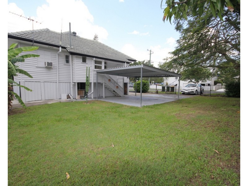 793 Oxley Road, Corinda QLD 4075