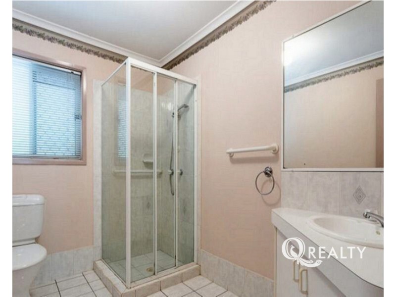 16 Melnik Drive, Loganlea QLD 4131