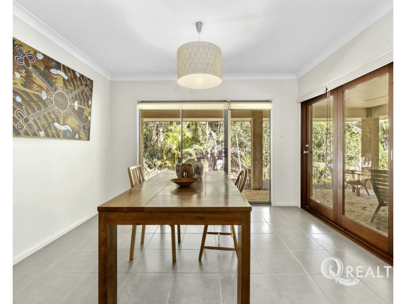 67 Nujooloo Road, Slacks Creek QLD 4127