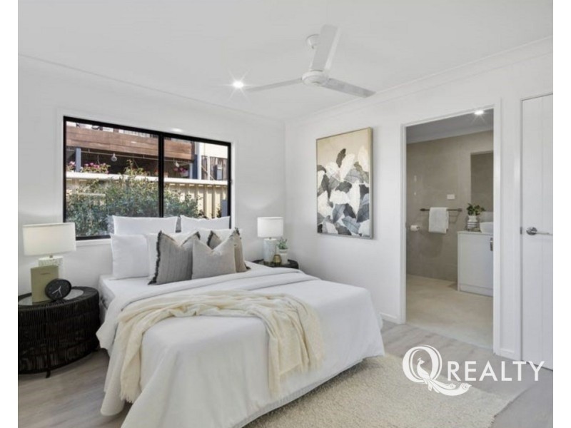 75 Norman Street, Deagon QLD 4017