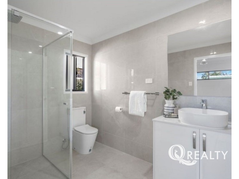 75 Norman Street, Deagon QLD 4017