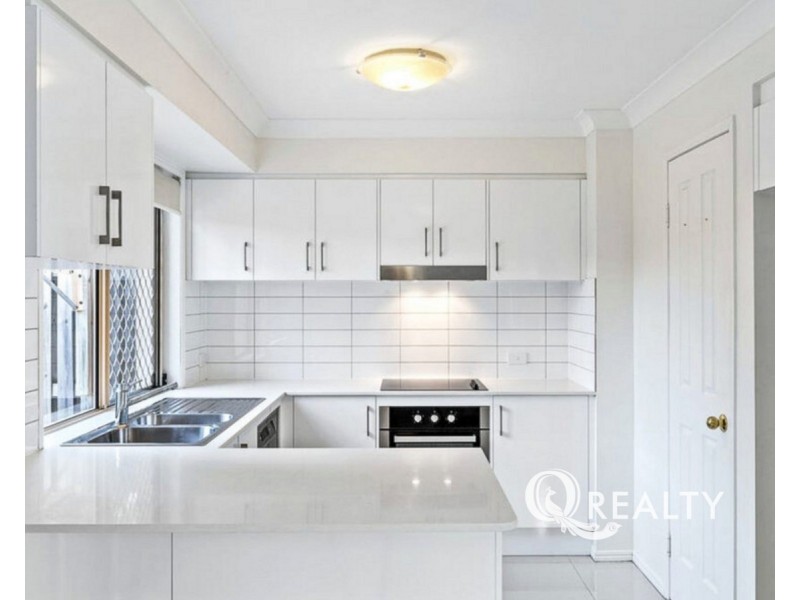 21/20 Young Place, Runcorn QLD 4113