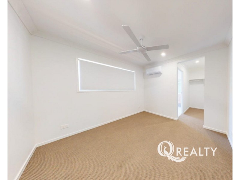 9 Daybreak Street, Spring Mountain QLD 4124