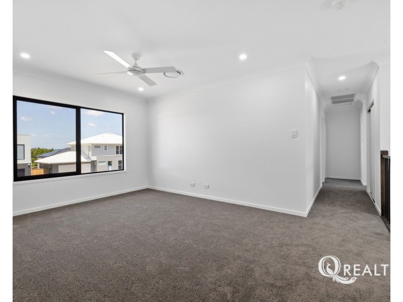 10 Kinwarton Crescent, Calamvale QLD 4116