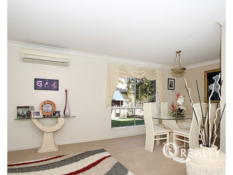 16 Weyba Close, Forest Lake QLD 4078