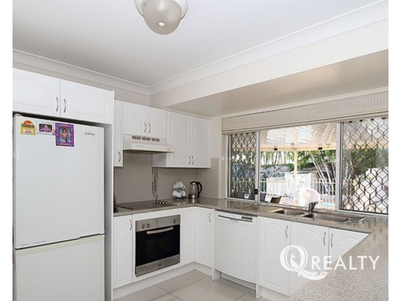 16 Weyba Close, Forest Lake QLD 4078