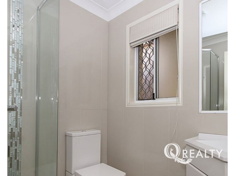 16 Weyba Close, Forest Lake QLD 4078