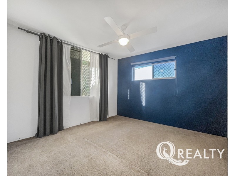 1/15 Barter Avenue, Holland Park West QLD 4121