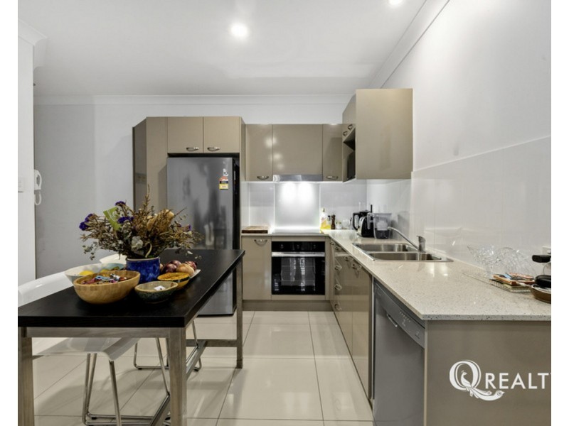 8/91 Emperor Street, Annerley QLD 4103