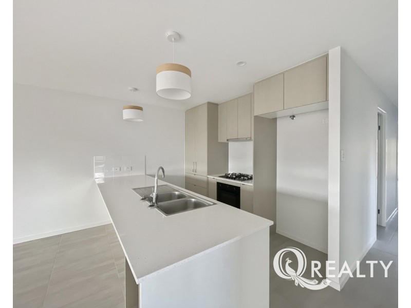 30 Rosa Street, Ripley QLD 4306