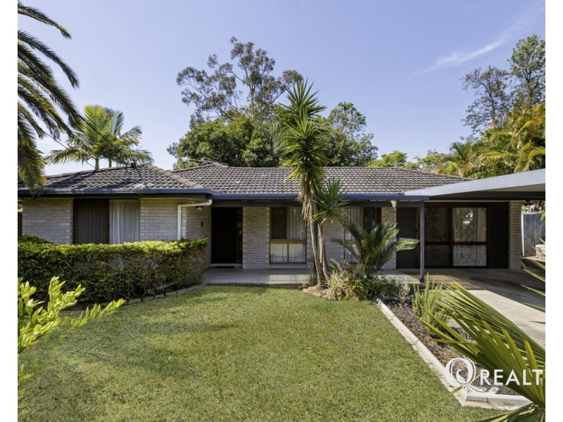 17 Silvertop Street, Hillcrest QLD 4118