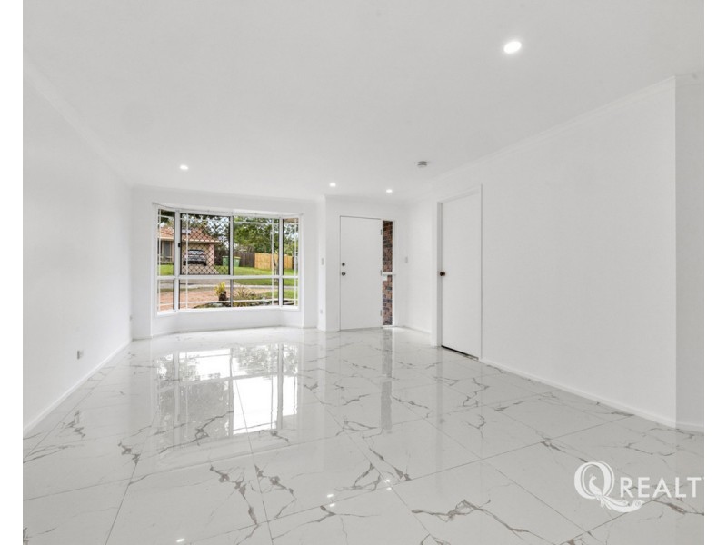 11 Diamantina Street, Hillcrest QLD 4118