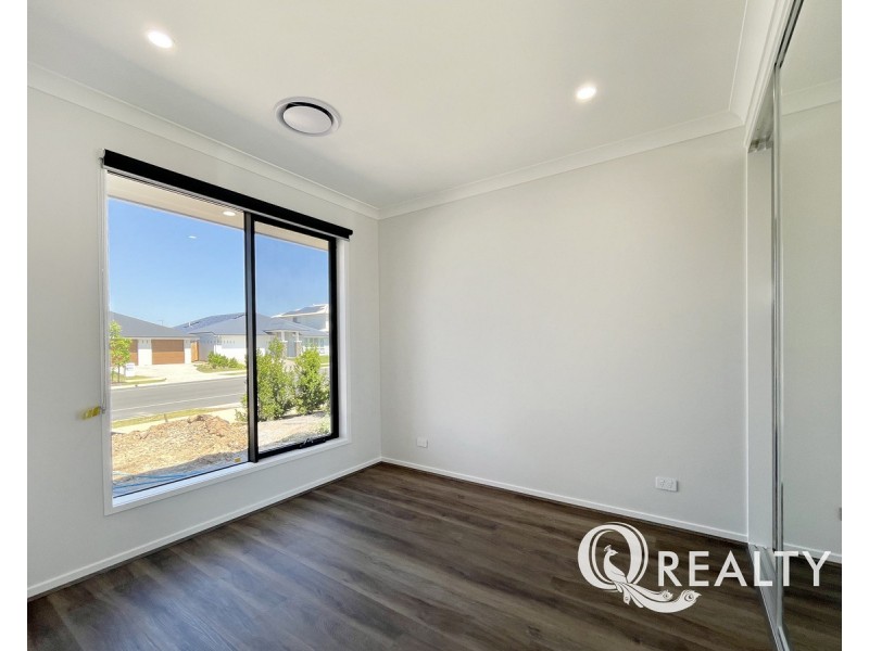 82 Sunrise Street, Ripley QLD 4306