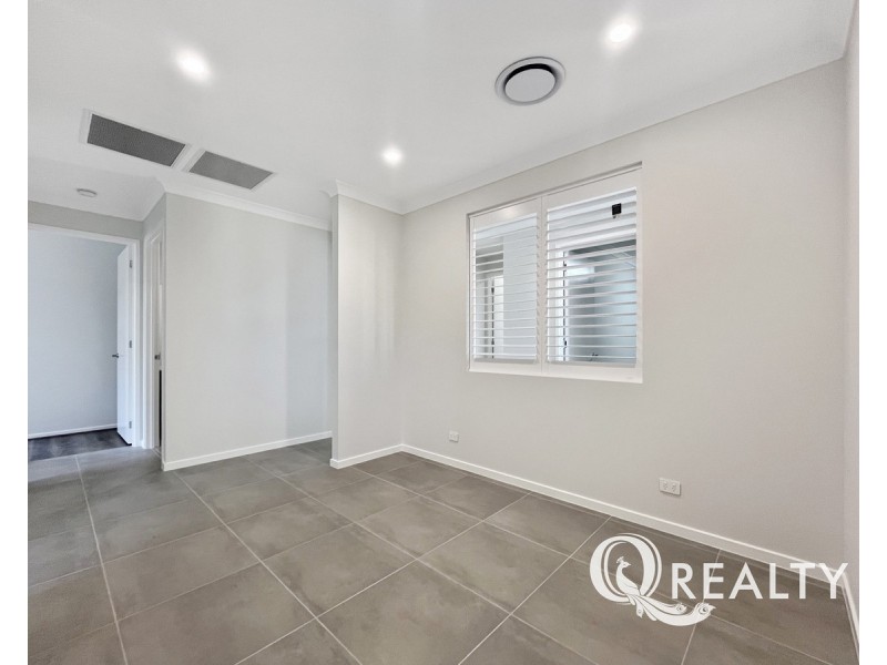 82 Sunrise Street, Ripley QLD 4306