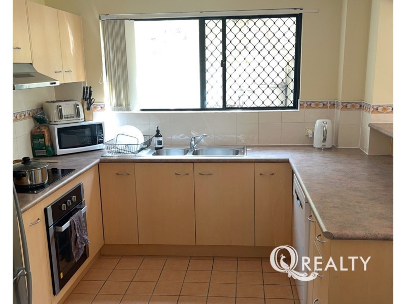 2/47 Grayson Street, Morningside QLD 4170