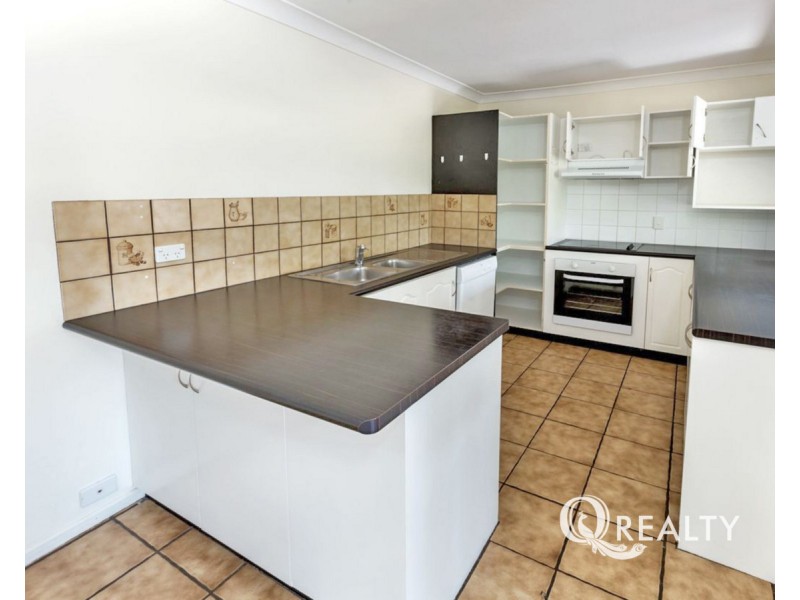 27 Winifred Street, Kingston QLD 4114