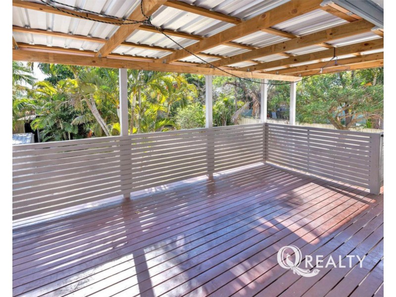 27 Winifred Street, Kingston QLD 4114