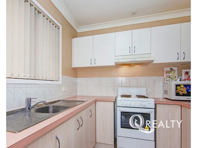 8/15 Smith Road, Woodridge QLD 4114