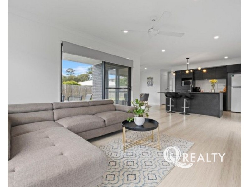 364 Waller Road, Park Ridge QLD 4125