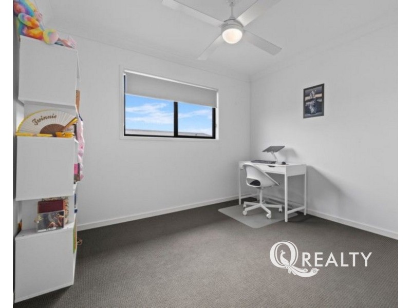 364 Waller Road, Park Ridge QLD 4125