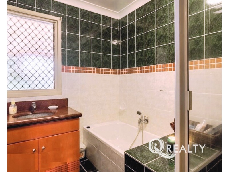 18 Fadden Street, Acacia Ridge QLD 4110