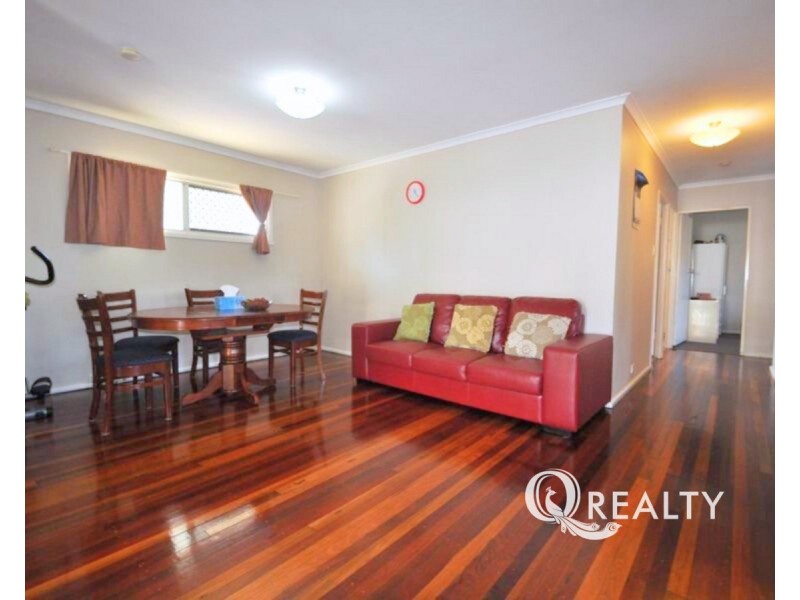 10 Baringa Avenue, Logan Central QLD 4114