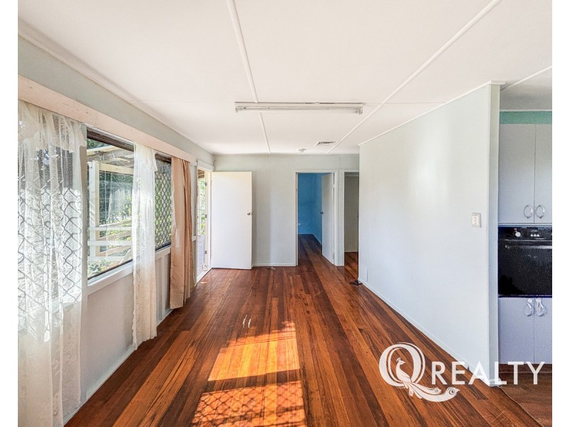 UNIT 1/13a Yurugu Street, Woodridge QLD 4114